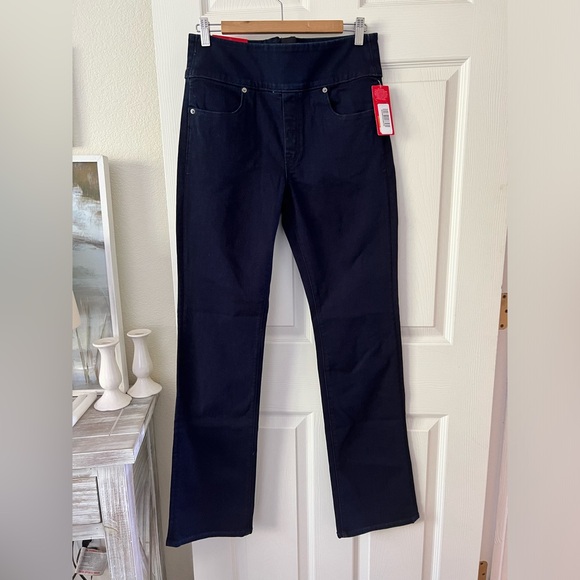 Spanx Signature Waist Slim Boot Dark Wash Jeans Size 29 Back Zip - Picture 6 of 9